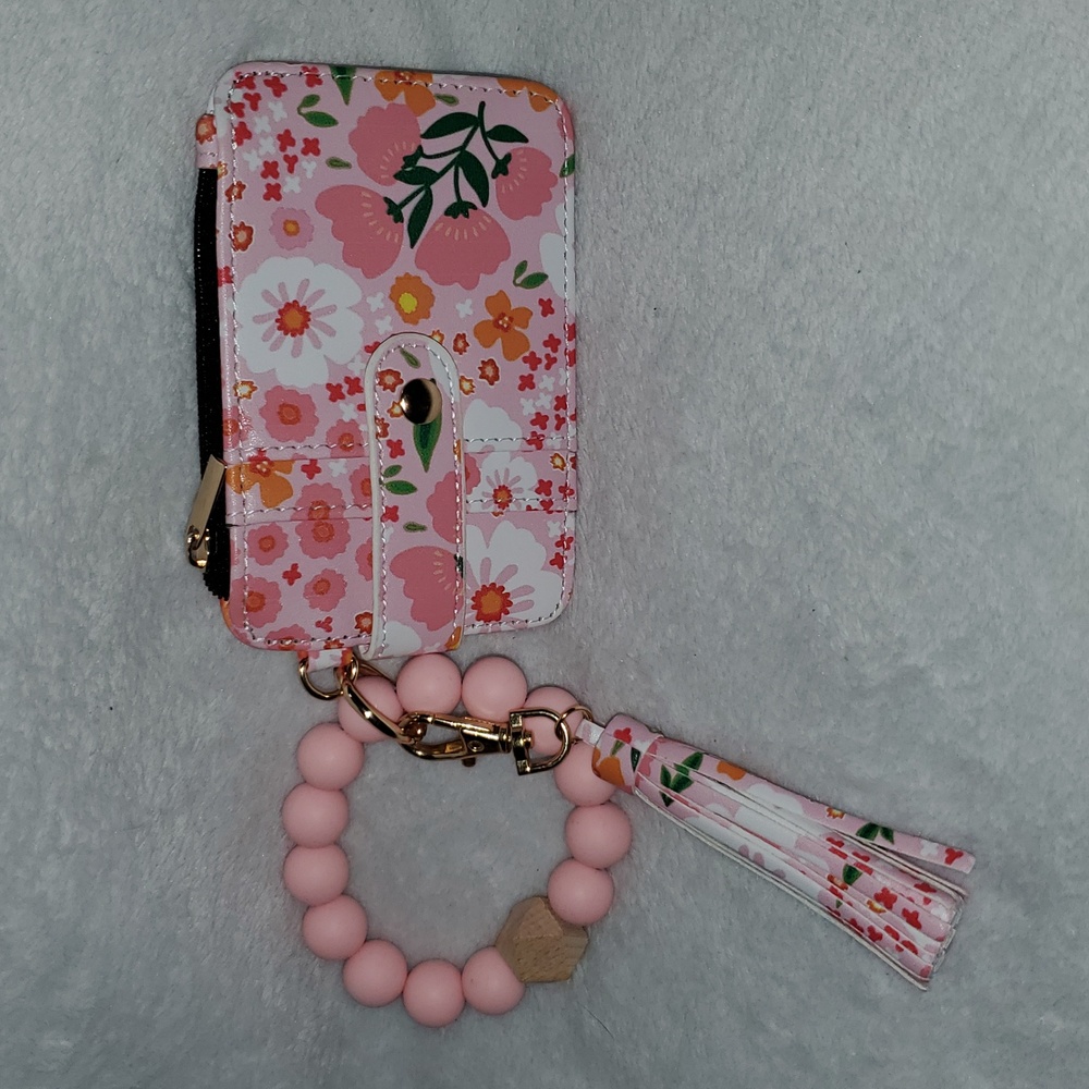 Floral Card Holder with Tassle Keychain and Beaded Bracelet